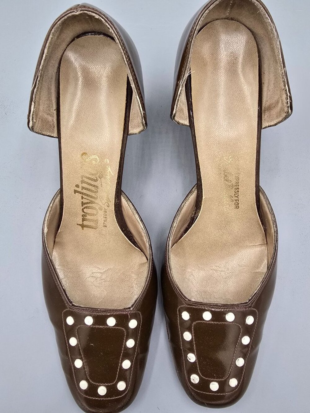 Vintage 1960s Troylings by Seymour Troy Patent d'Orsay Mod Stud Pumps (7.5B)